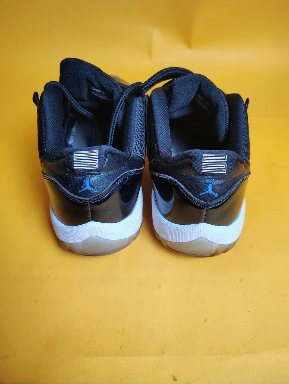 Air Jordan 11 XI Retro Low Space Jam Black Royal FV5104-004 Men's Size 9.5 Used